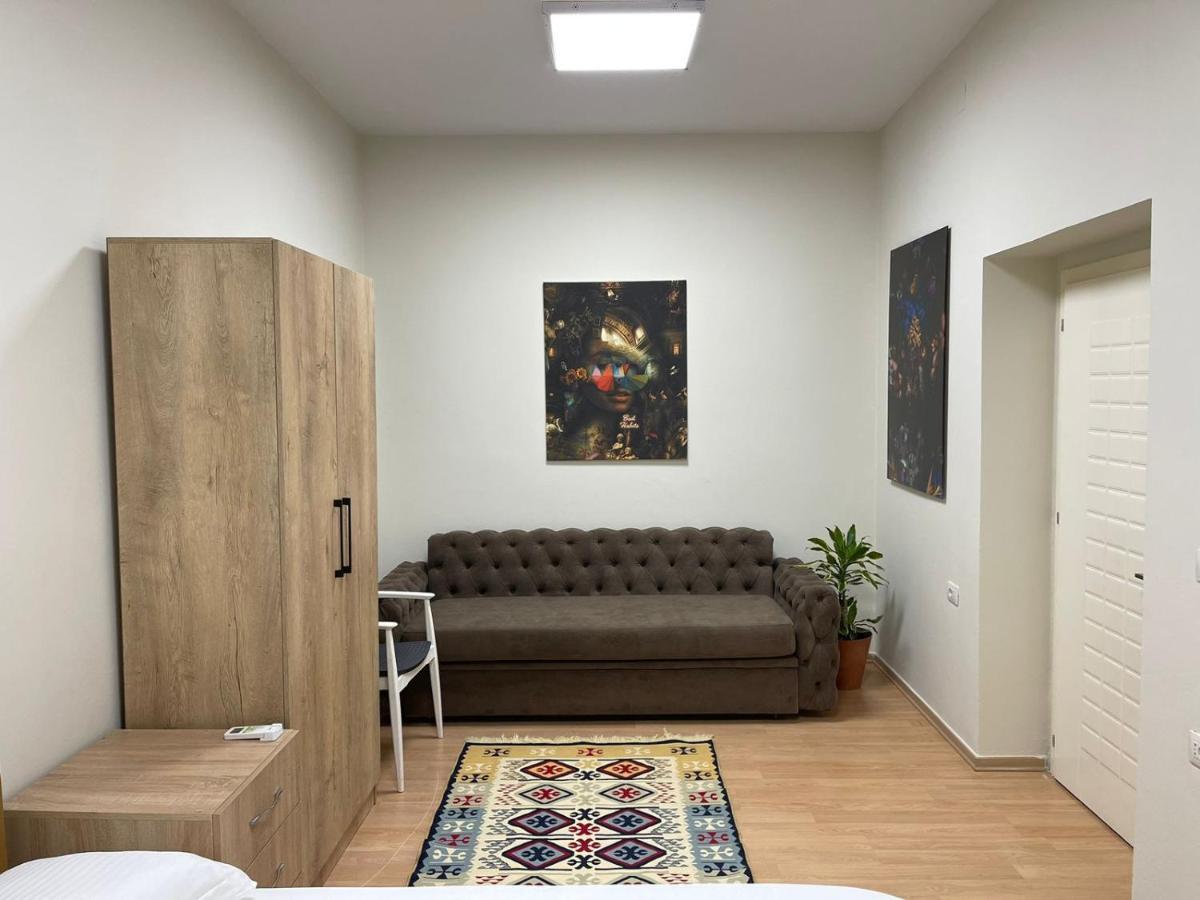 New Apartment In Bllok Тирана Экстерьер фото